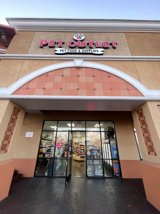 Jones Pet Outlet Picture 1