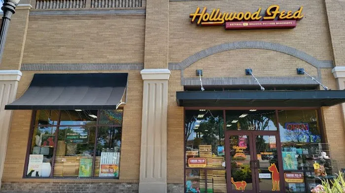Hollywood Feed Picture 3