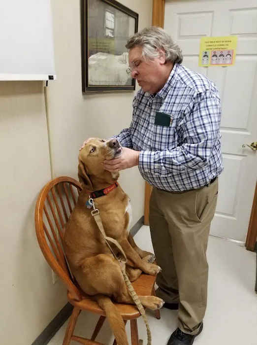 Wayne Heights Animal Hospital Picture 10