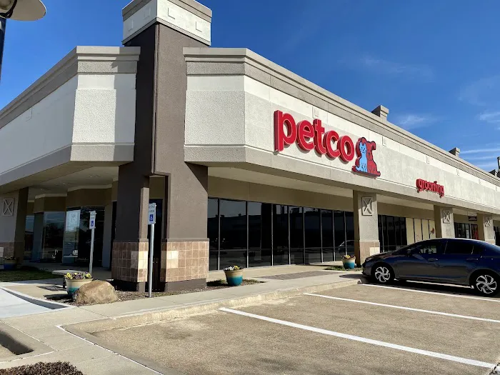 Petco Picture 4