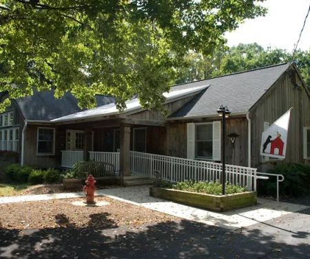 Highway Veterinary Hospital