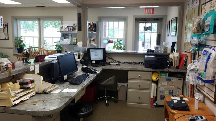 University Drive Veterinary Hospital Picture 9