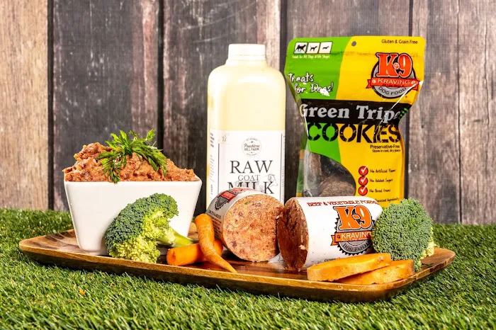 DFW Raw Dog Food @ Paws Up Daycare and Boarding Picture 10