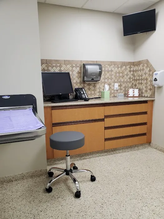 Metzger Animal Hospital: Mannino Shelly DVM Picture 8
