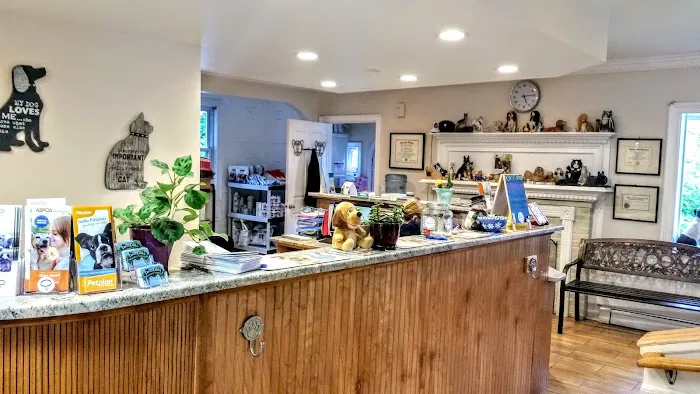 Twin Oaks Veterinary Hospital Picture 1