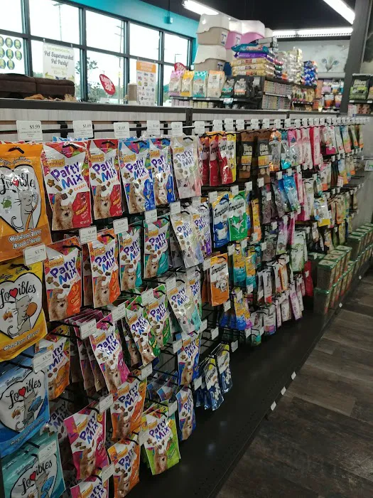 Pet Supermarket Picture 9