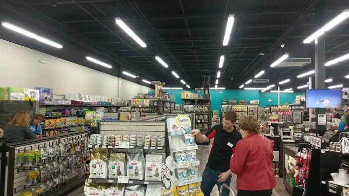 Pet Supermarket Picture 2