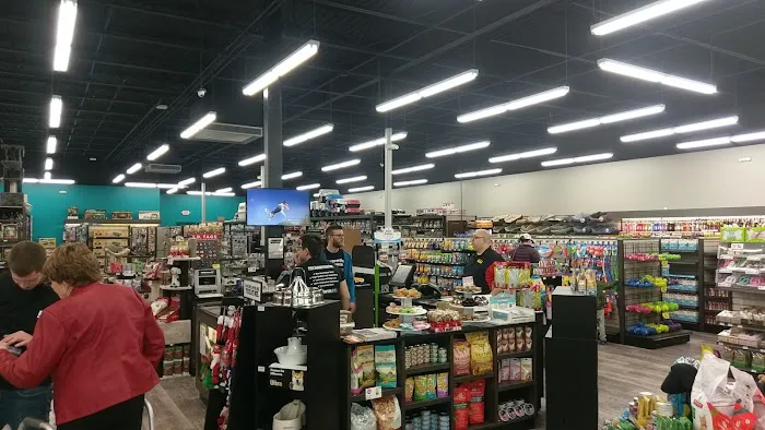 Pet Supermarket Picture 6