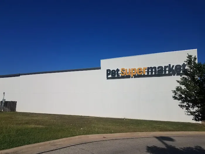 Pet Supermarket Picture 9
