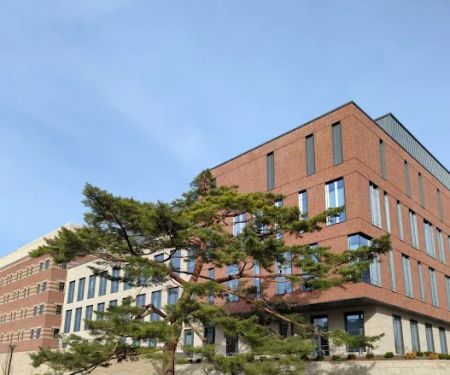 Animal, Veterinary and Biomedical Sciences Building