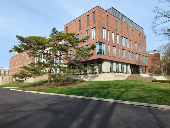 Animal, Veterinary and Biomedical Sciences Building Picture 3