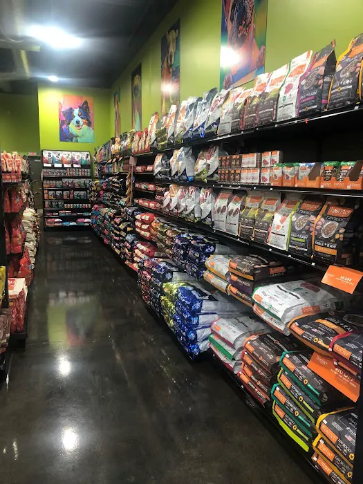 Healthy Paws & Co. Formerly Oli’s Pet Stuff Picture 7