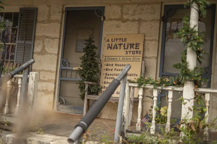 A Little Nature Store Picture 5