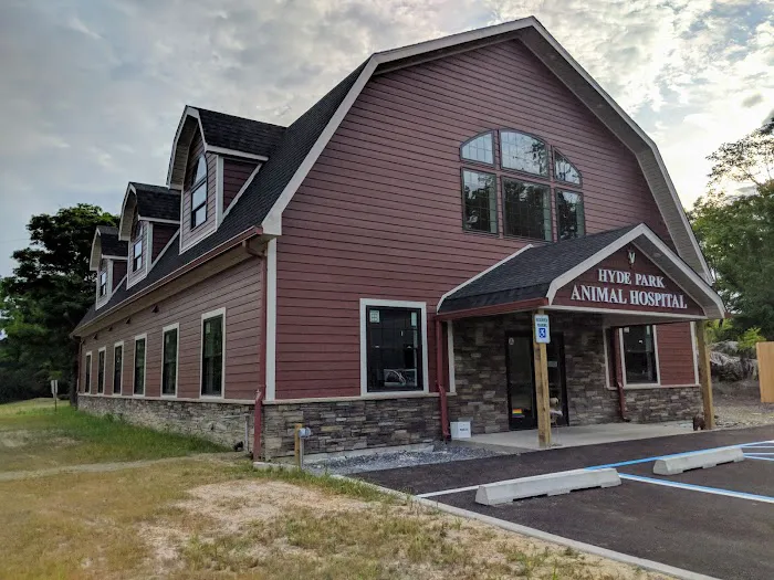 Hyde Park Animal Hospital Picture 8