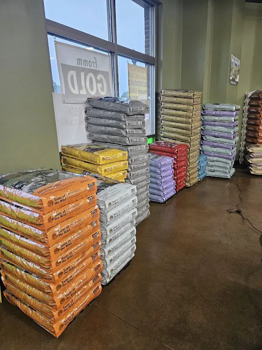 Naturally Unleashed Pet Nutrition Center Picture 1