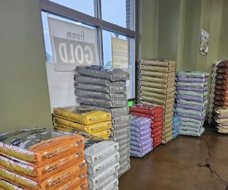Naturally Unleashed Pet Nutrition Center