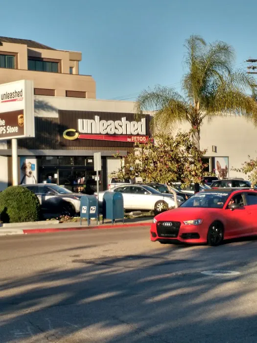 Unleashed by Petco Picture 10