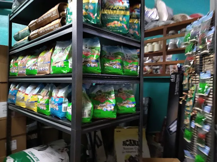 Lemon Grove Pet supplies and EXOTICS Picture 4
