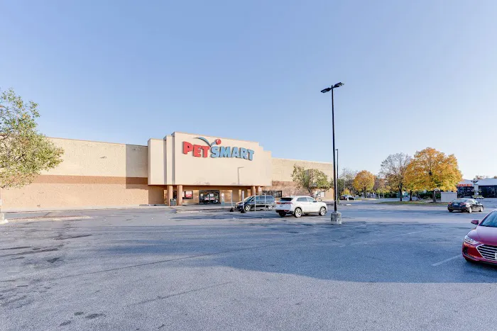 PetSmart Veterinary Services - Oxon Hill Picture 1