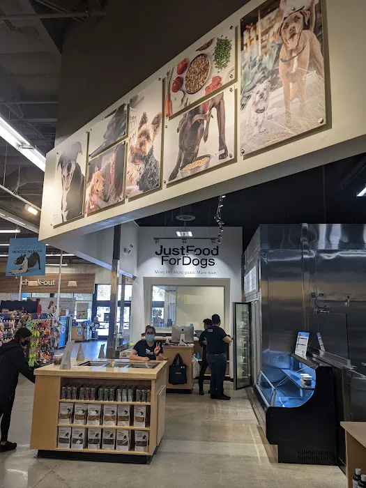 Petco Picture 4