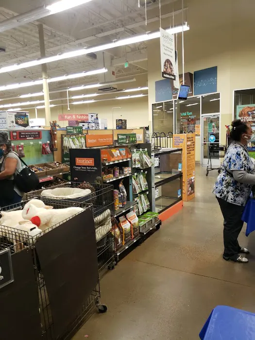 Petco Picture 4