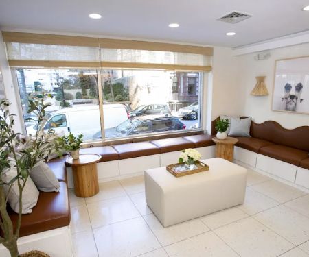 Lincoln Square Veterinary Hospital