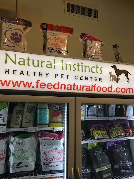 Natural Instincts Healthy Pet Center Picture 7