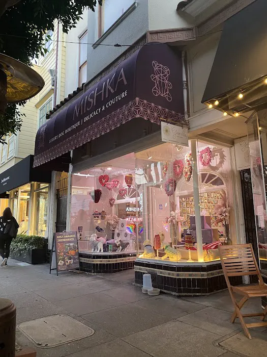 Mishka Dog Boutique Picture 1