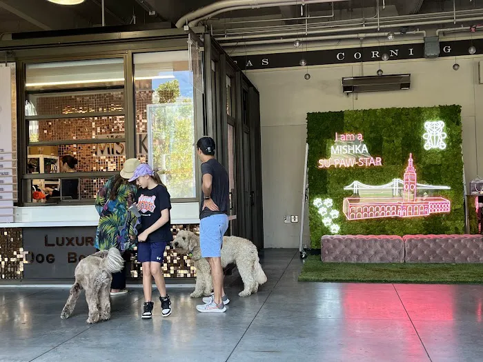 Mishka Dog Boutique (Ferry Building) Picture 3