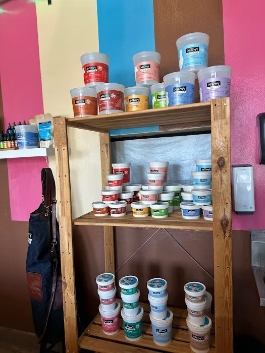 Jeffrey's Natural Pet Foods Third Street Picture 6
