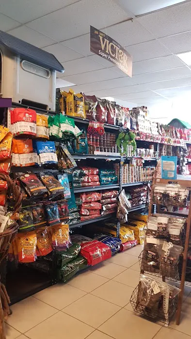 Pet Pantry Picture 6