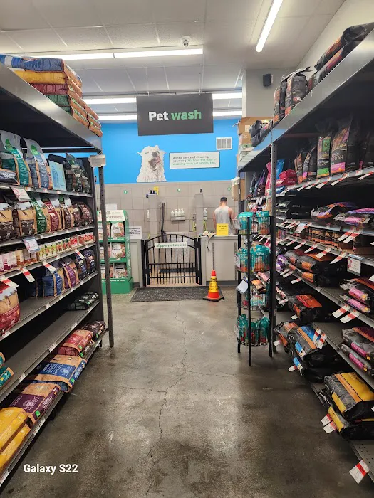 Pet Supplies Plus Long Beach-Los Altos Picture 2