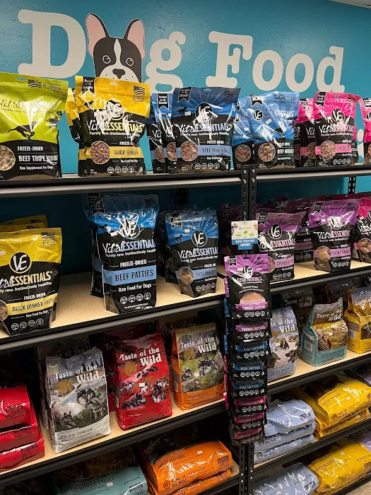 Paws Pet Food Picture 3