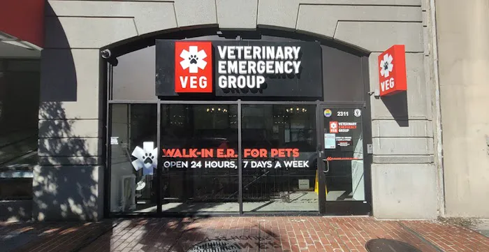Veterinary Emergency Group Picture 1
