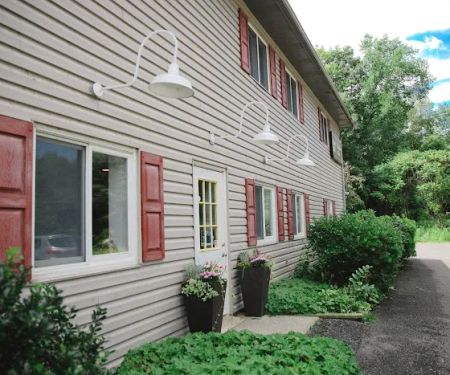 Wood Hill Veterinary Clinic