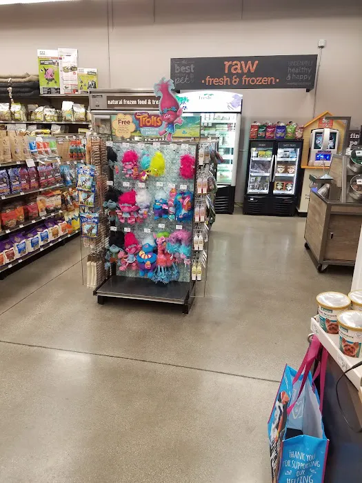 Unleashed by Petco Picture 7