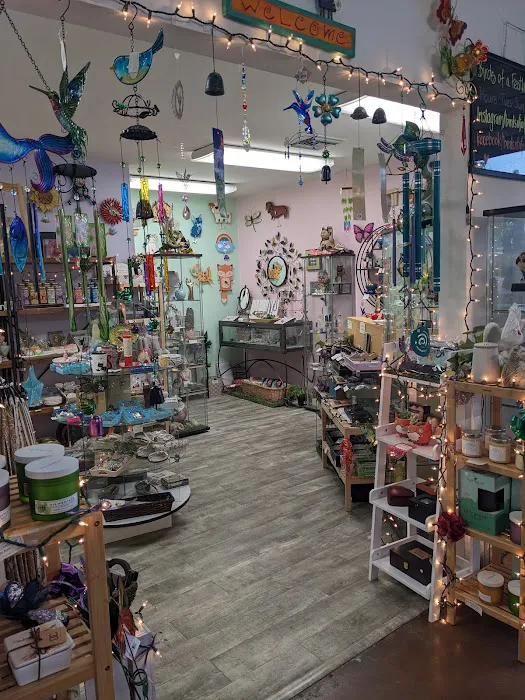 Friends Fur-Ever Pet Food & Supplies Picture 2