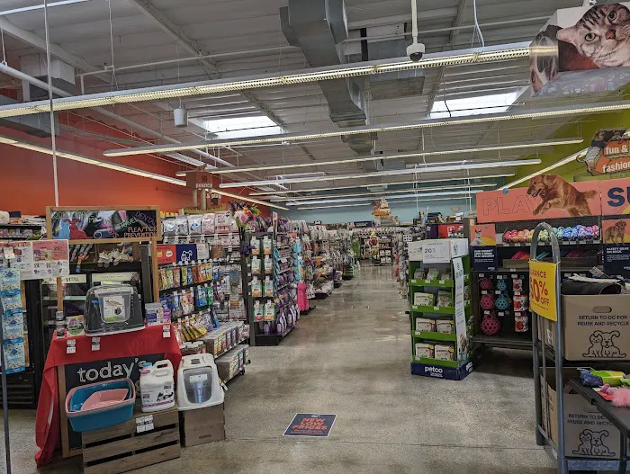 Unleashed by Petco Picture 1