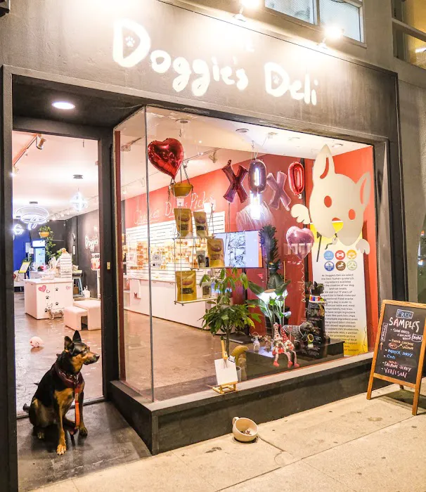The Doggie’s Deli Picture 10