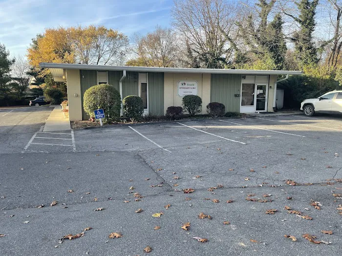 Roseville Veterinary Clinic Picture 7