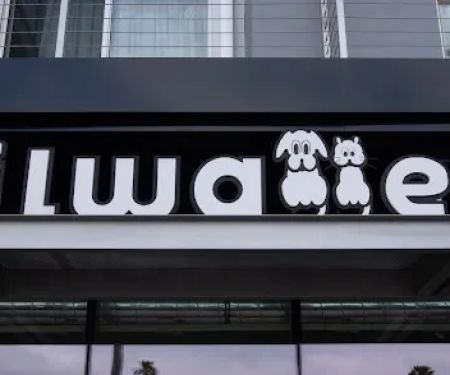 Tailwaggers West Hollywood