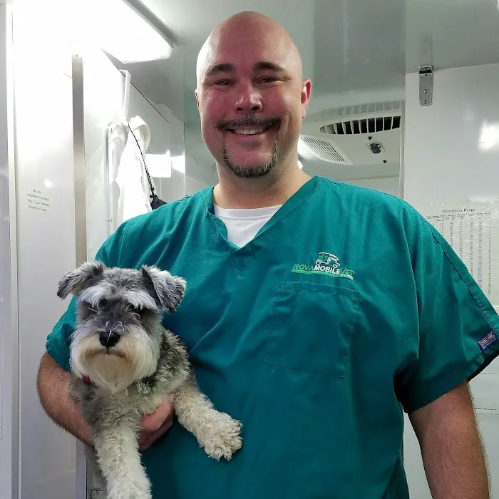 NoVa Mobile Vet Picture 6
