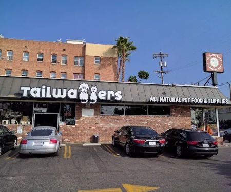 Tailwaggers & Tailwashers Hollywood