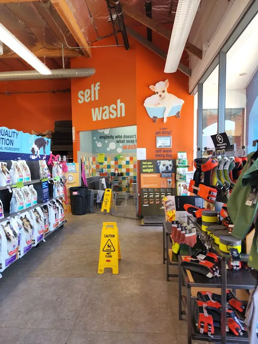 Unleashed by Petco-Closed Picture 1