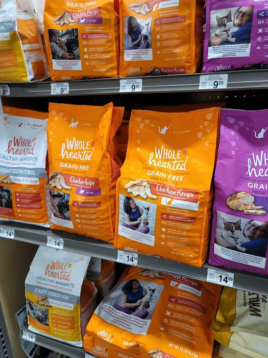 Unleashed by Petco-Closed Picture 4