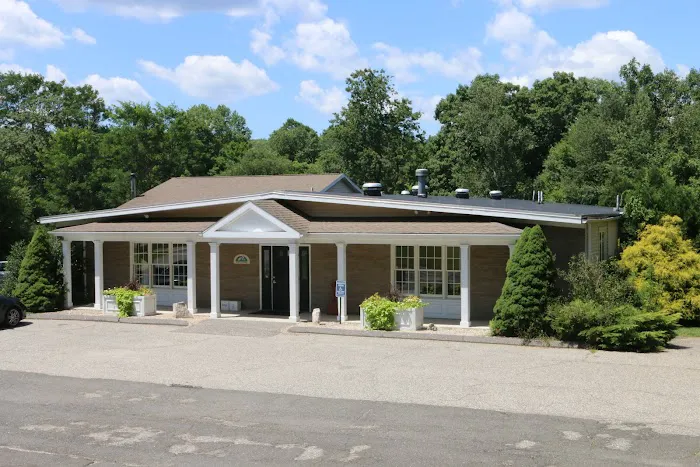 Litchfield Veterinary Hospital Picture 7