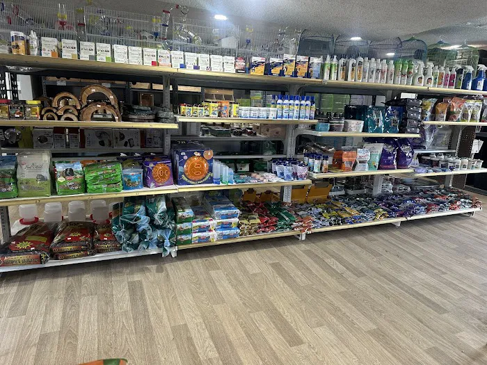 Mendoza's Feed and Supply Picture 4