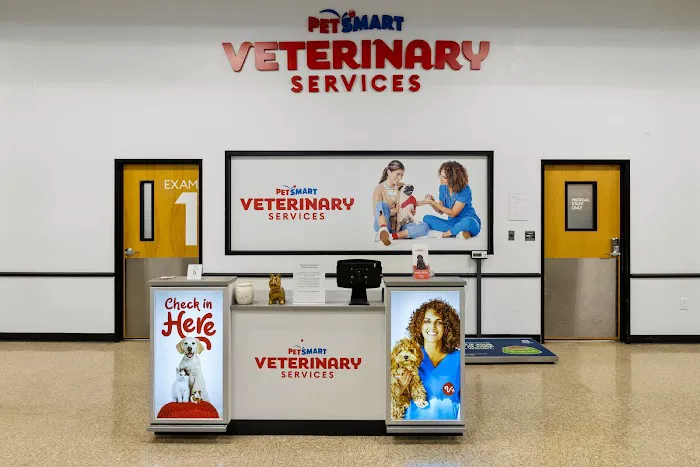 PetSmart Veterinary Services - Stamford Picture 2