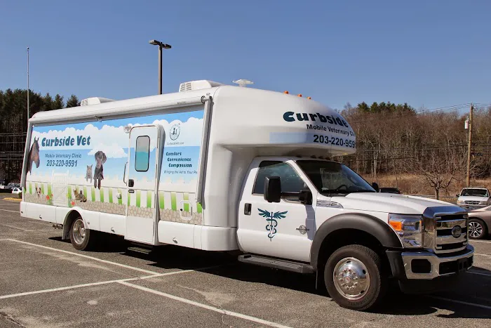 Curbside Veterinary Clinic, LLC Picture 6