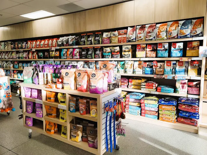 Healthy Furs - Natural Pet Store Picture 4